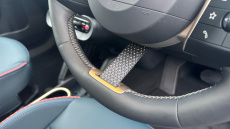 MINI Aceman 135kW E Classic 43kWh 5dr Auto Electric Hatchback